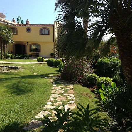 La Locanda Del Cavaliere Borgo Montello ภายนอก รูปภาพ
