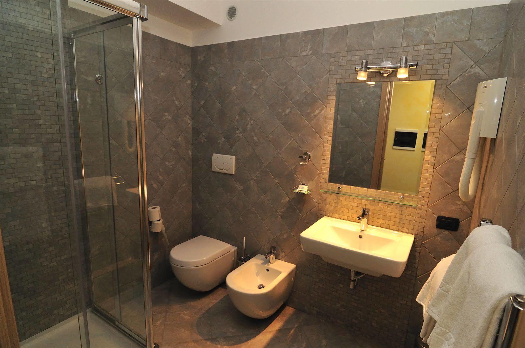 La Locanda Del Cavaliere Borgo Montello ภายนอก รูปภาพ